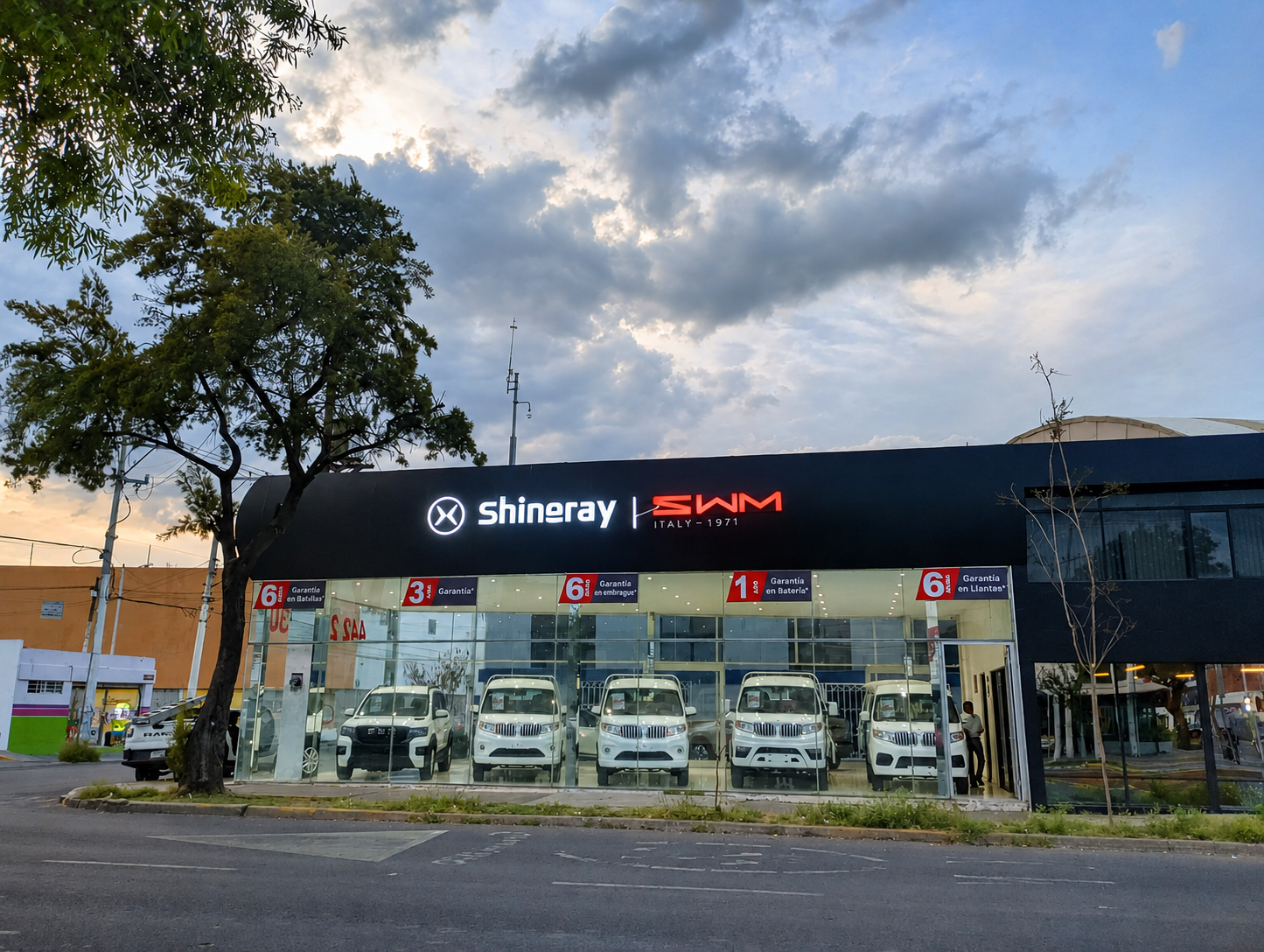 Showroom Shineray Querétaro